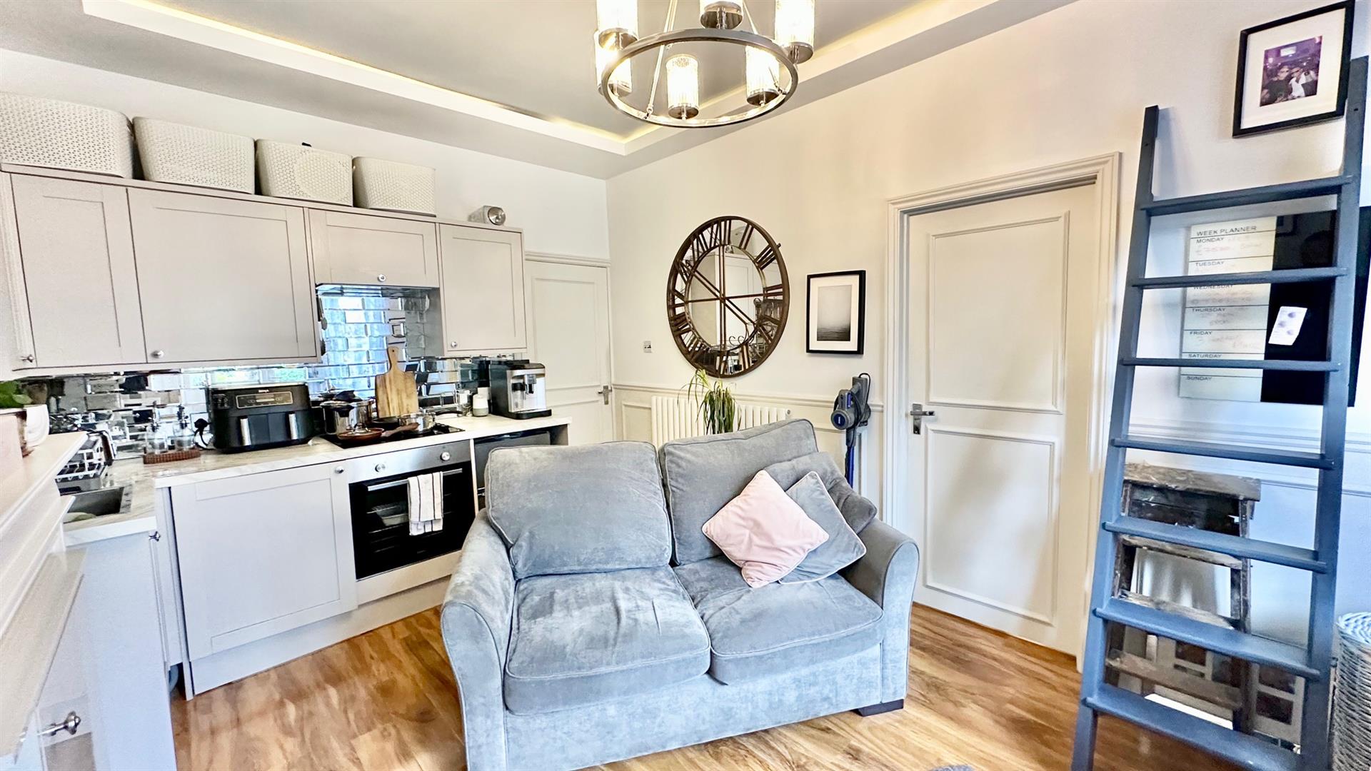 1 bed property in Laton Road, Hastings